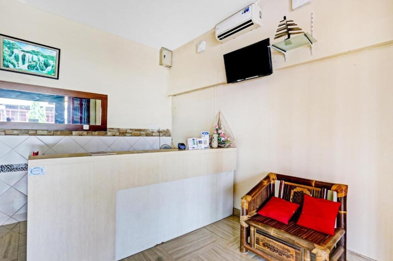 Oyo 90553 Arteri Guest House Семаранг Экстерьер фото